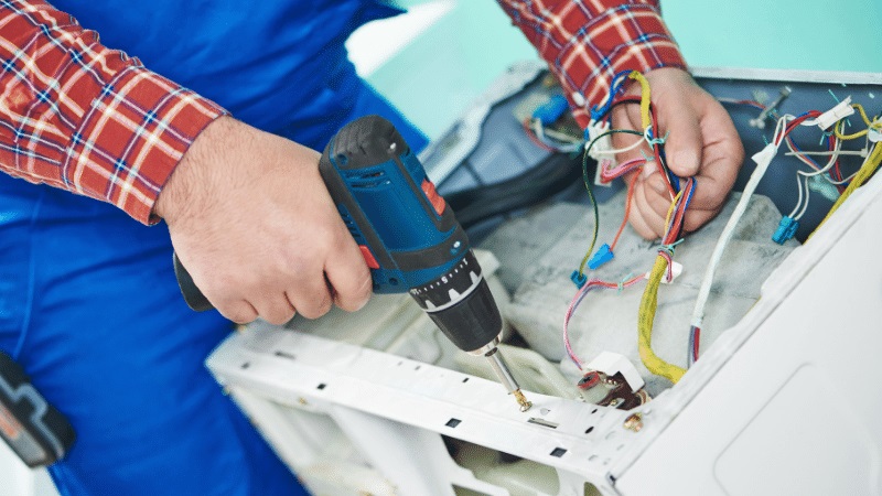 Bayrampaşa Çetintaş Çetintaş çamaşır makinesi kart tamiri – Su almama arızası orijinal parça ile giderildi. - Teknik servis örneği